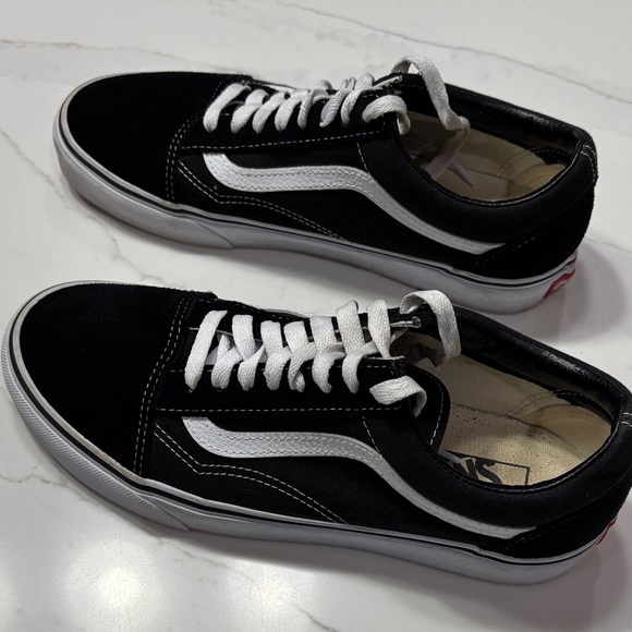 Vans Black and White Old Skool Low-Top Sneakers - Picture 8 of 13